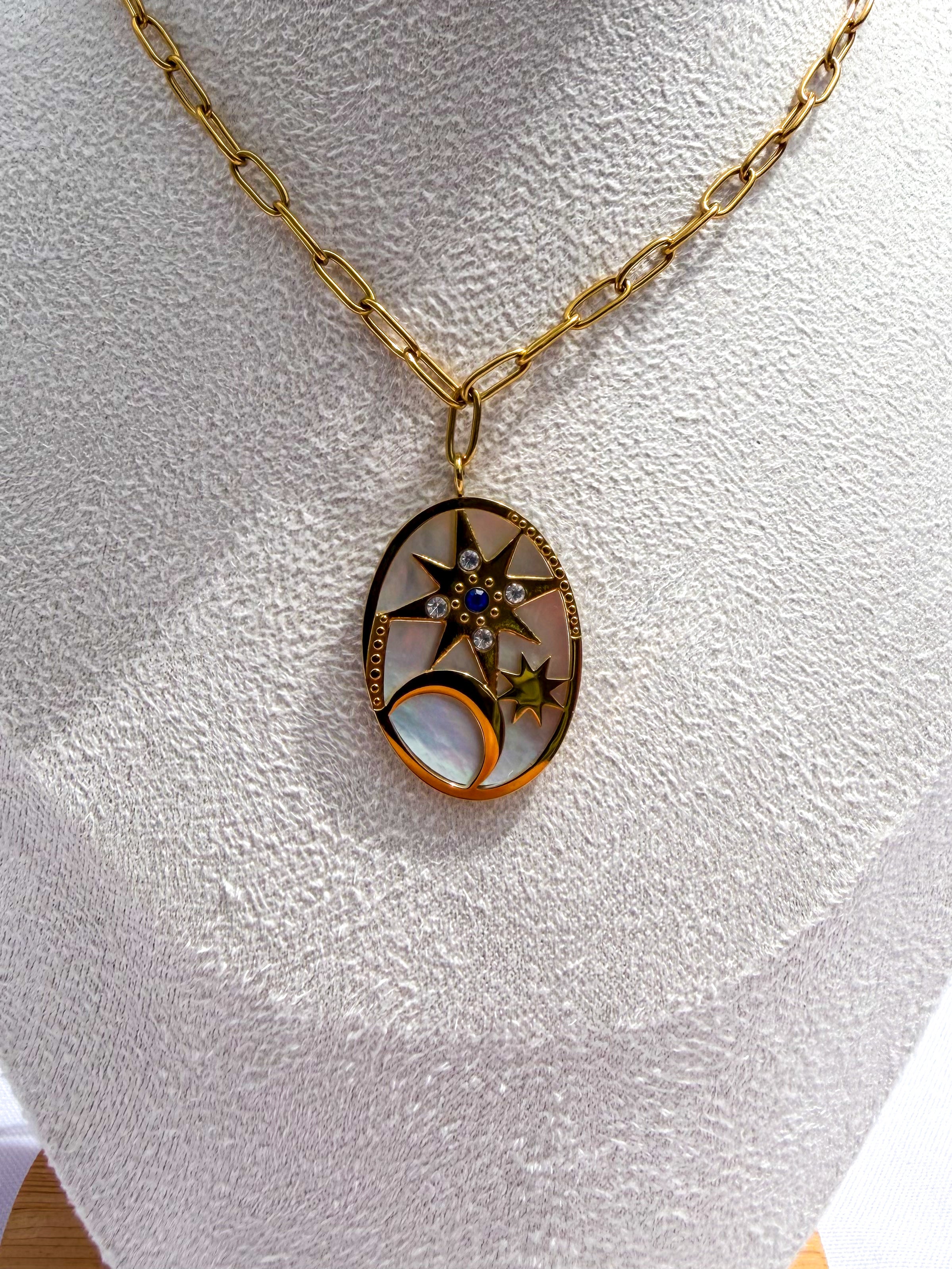 Colar Estrela & Lua Dourado