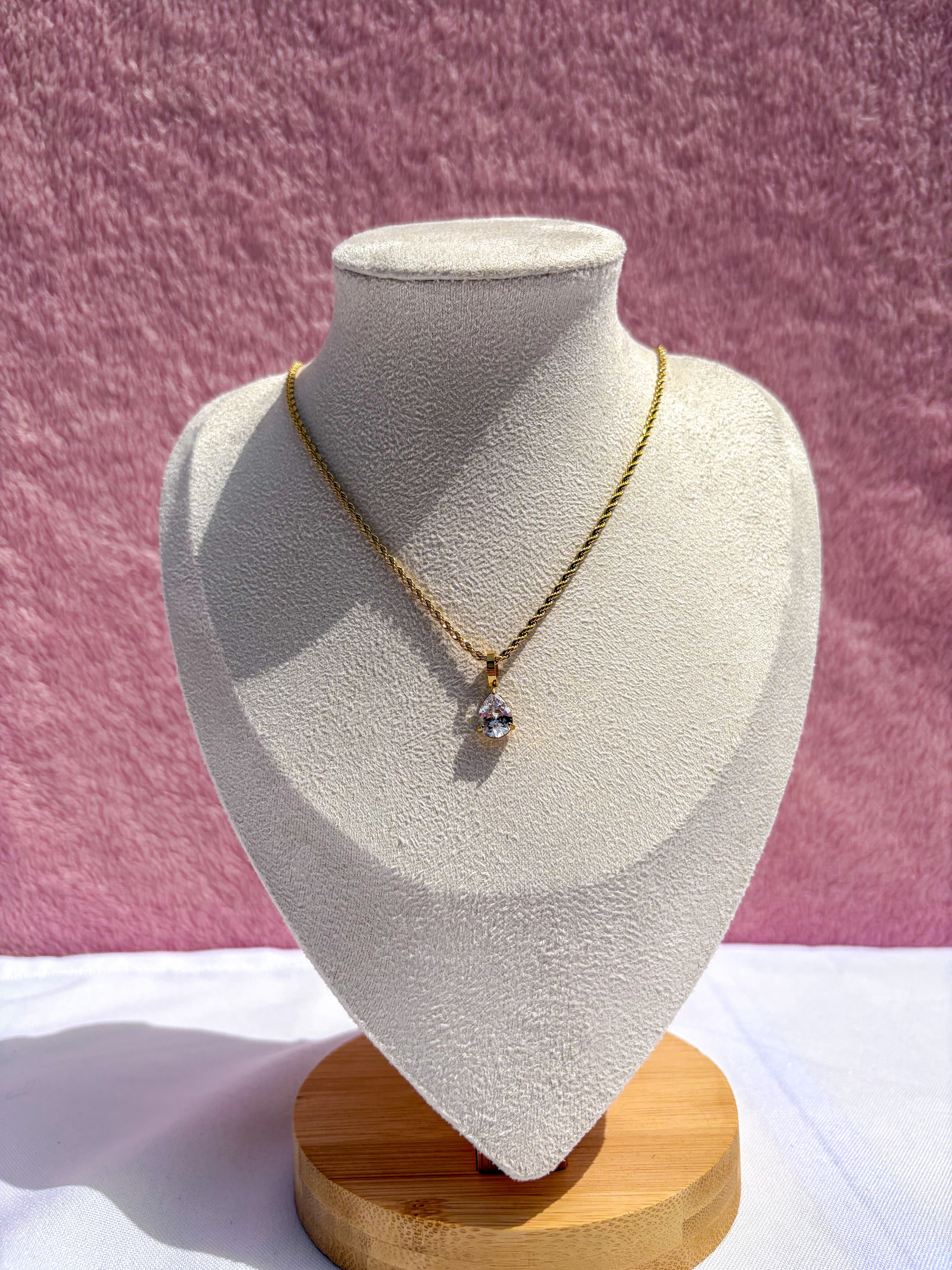 Colar Gota de Luz